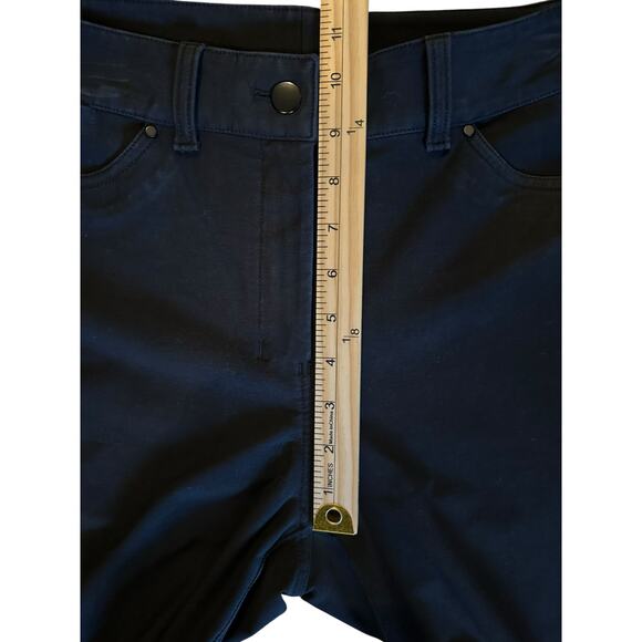 EUC Lululemon Women’s Black City Sleek 5 Pocket HighRise Wide Leg Pant Size 28 - Picture 7 of 10